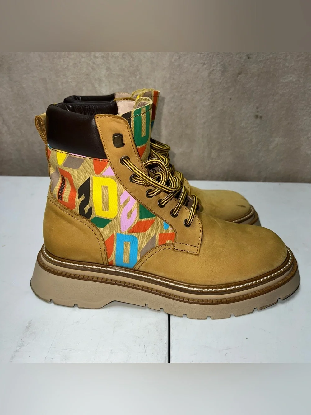 Dsquared2 D2 Monogram Ankle Boots Mens Size EU 42 Beige Wheat Made In Italy